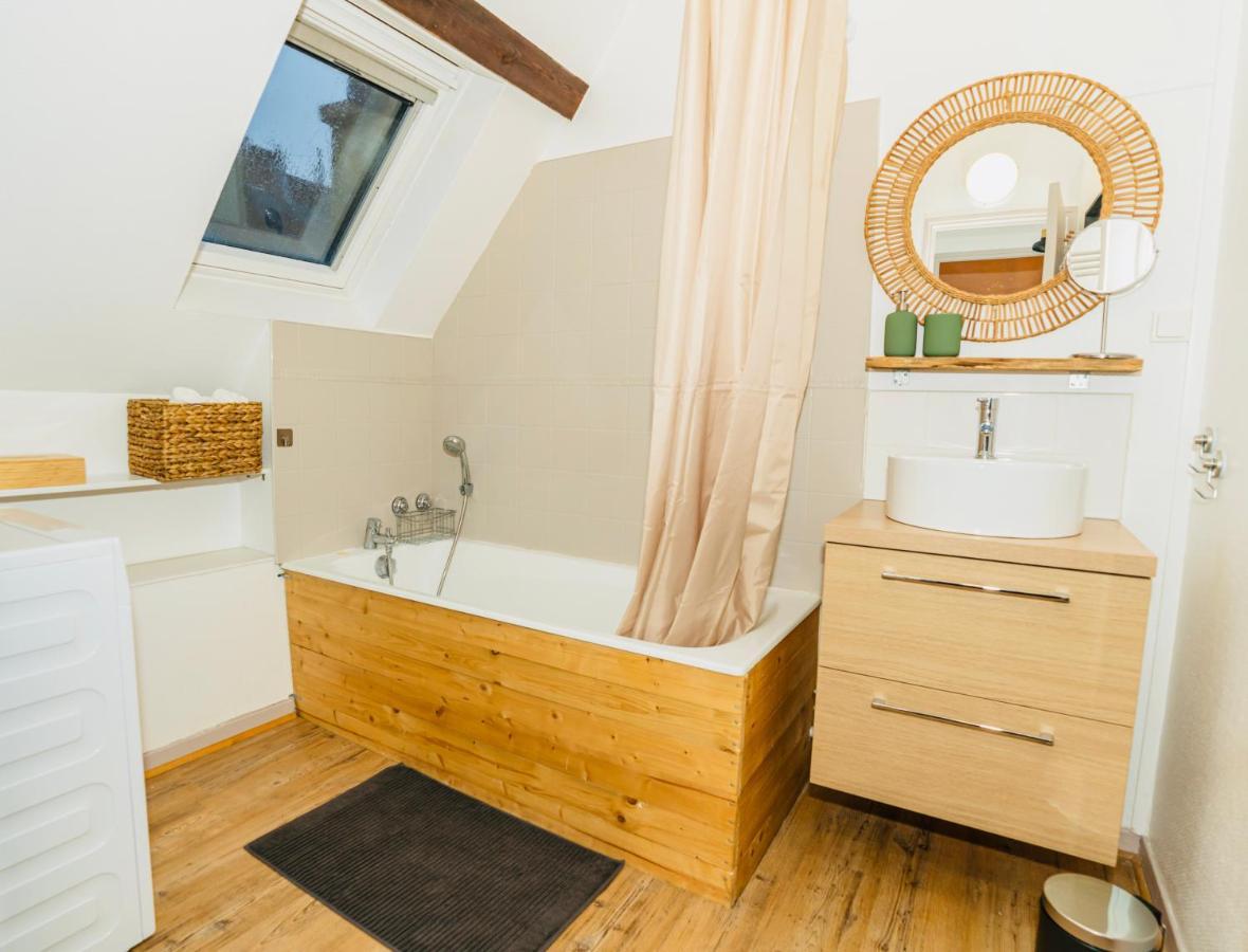 Nid Douillet La Cour Du Dauphin, Vue Cathedrale Imprenable Apartment Laon Exterior photo
